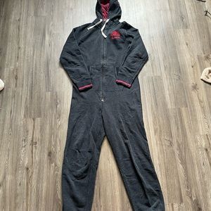 Roots Mens Onesie Size M